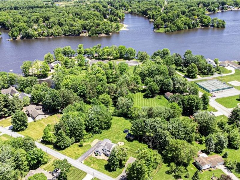 62 Rockaway Drive, Roaming Shores, OH 44085 Photo 6