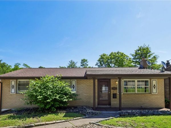 60 Lilmont Drive, Pittsburgh, PA 15218