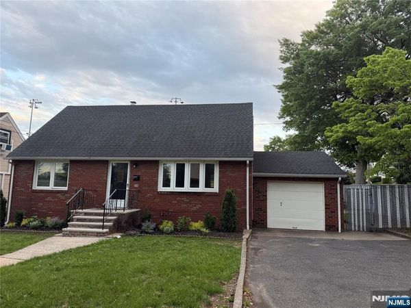 310 Passaic Avenue, CARLSTADT, NJ 07072