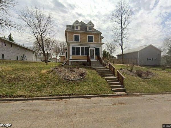 204 Fir Avenue NW, Montgomery, MN 56069