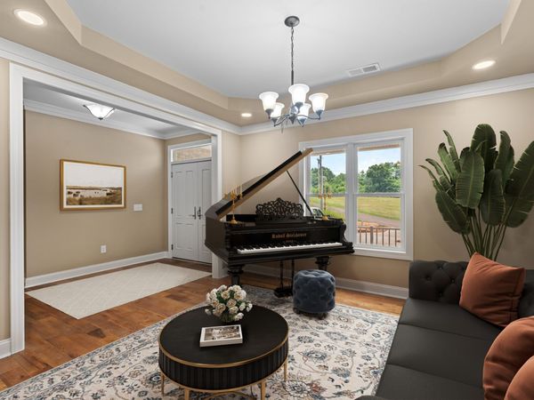 980 Skyline Drive, Clifton, TN 38425