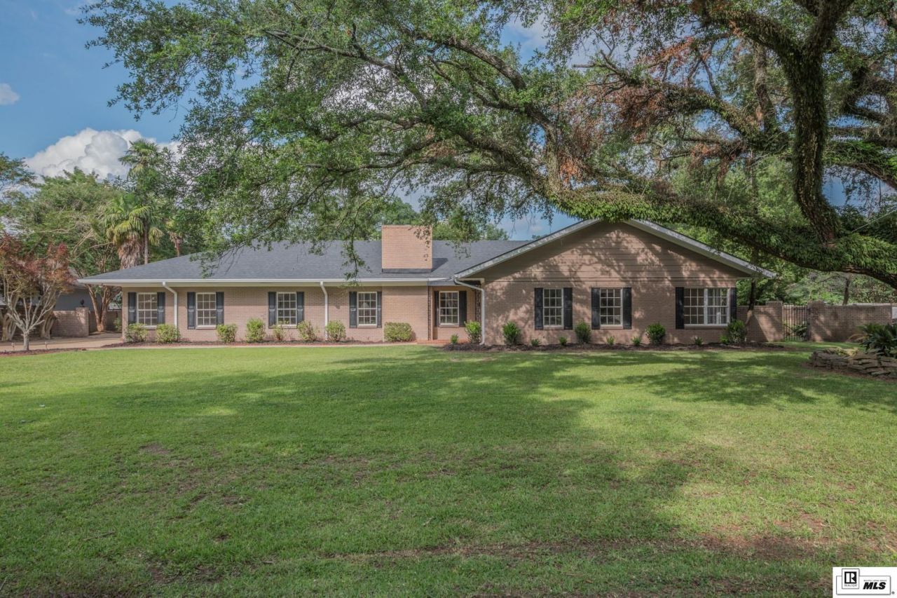 2014 Pargoud Boulevard, Monroe, LA 71201 Main Photo