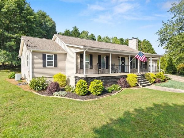 2639 Little River Park Road , Gainesville, GA 30506