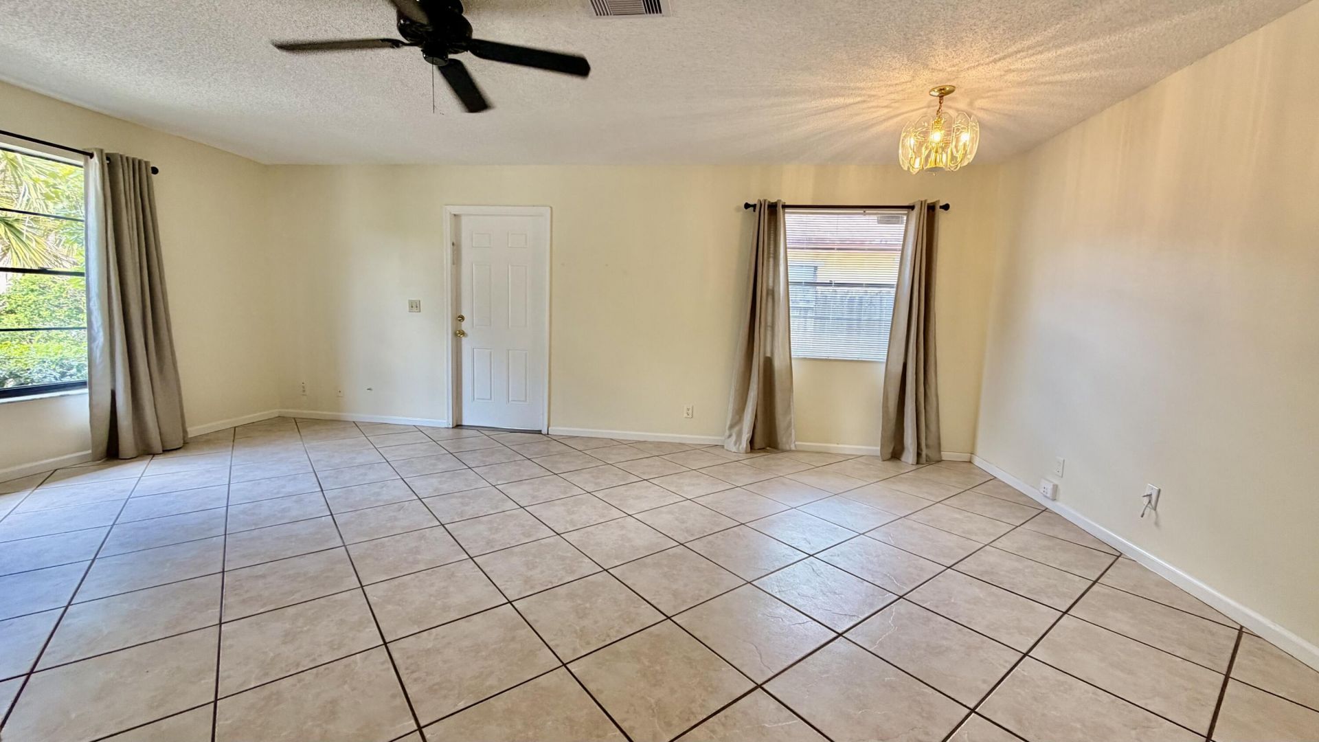 9121 E Highland Pines Drive, Palm Beach Gardens, FL 33418 Photo