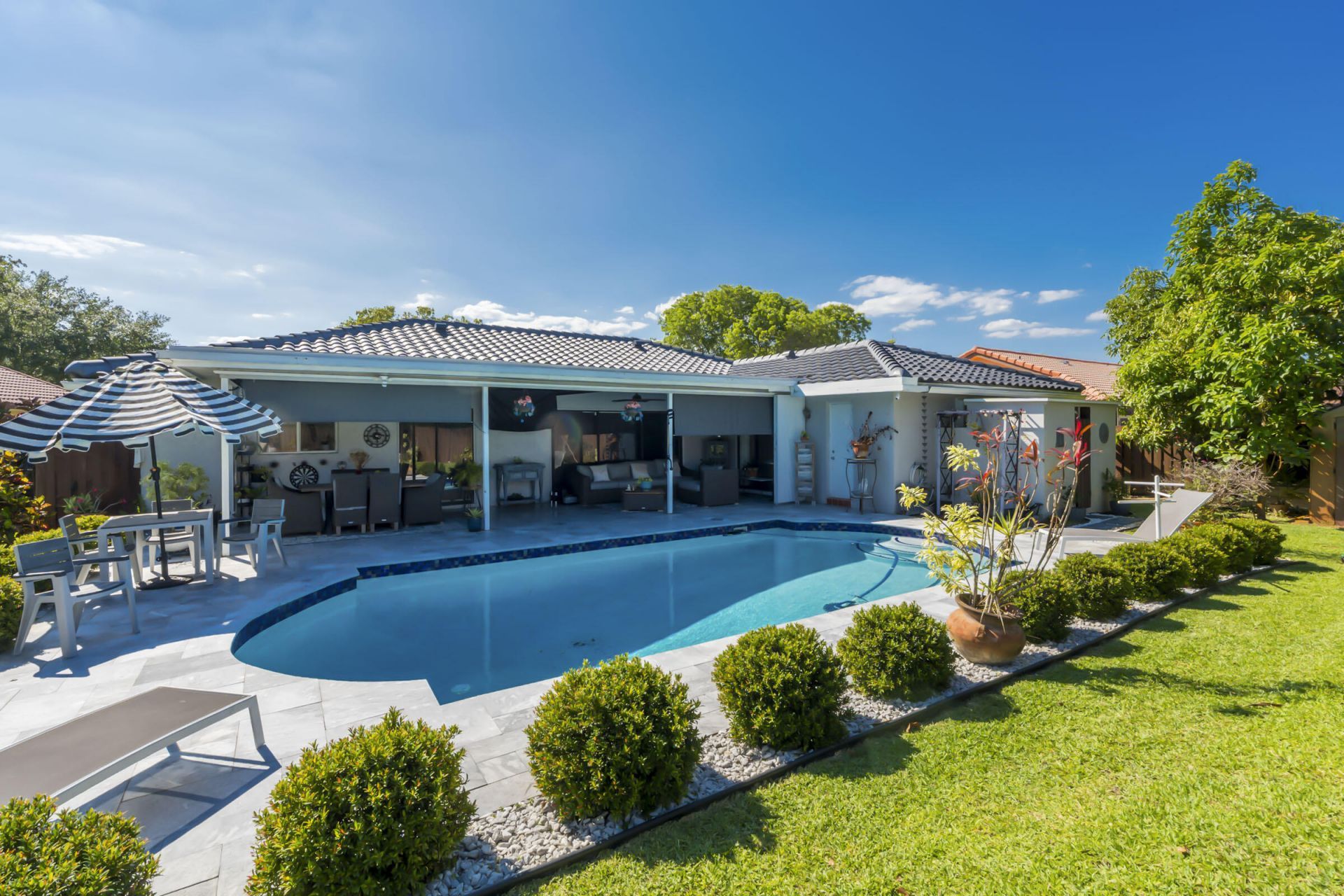 8555 SW 1st Place, Coral Springs, FL 33071 Photo