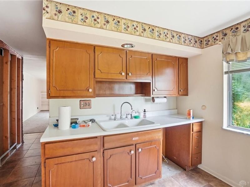 119 W Woodbury Drive, Dayton, OH 45415 Photo 13