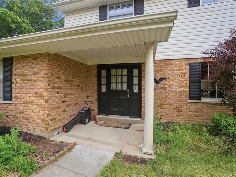 119 W Woodbury Drive, Dayton, OH 45415 Photo 2