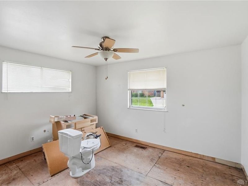 119 W Woodbury Drive, Dayton, OH 45415 Photo 29