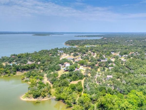 551 Horseshoe Trail, Oak Point, TX 75068