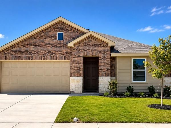 2213 BAKERSFIELD Drive, Fort Worth, TX 76036