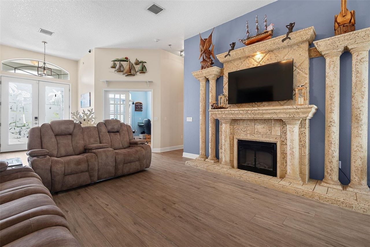 72 Club House Drive, Palm Coast, FL 32137 Photo