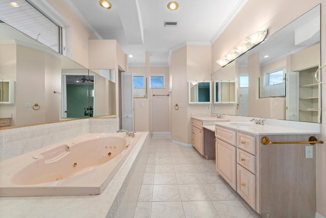 921 Point Seaside Drive, Crystal Beach, FL 34681 Photo