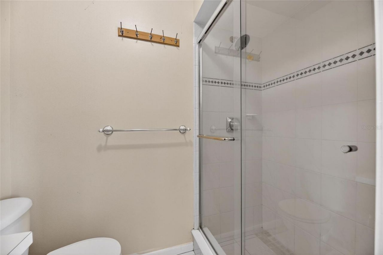 5001 Whiteway Drive , Tampa, FL 33617 Photo