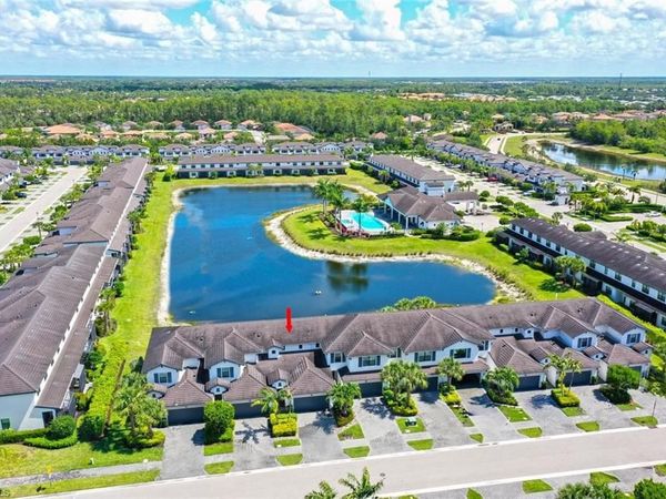 7345 Rockefeller DR, NAPLES, FL 34119