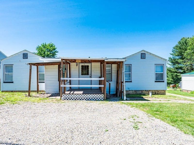 323 Steubenville Road SE, Carrollton, OH 44615 Photo 38
