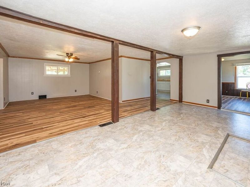 323 Steubenville Road SE, Carrollton, OH 44615 Photo 5