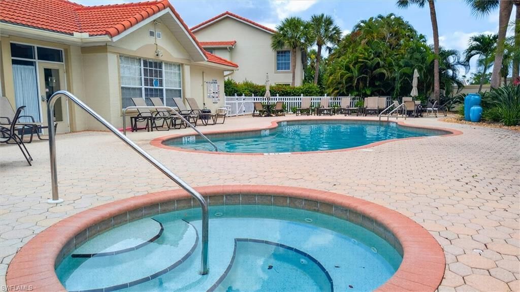 15170 Royal Windsor Ln, Unit 1202, Fort Myers, FL 33919 Photo
