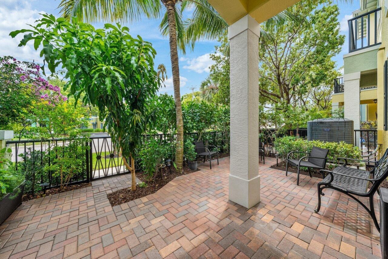 236 S Latitude Circle, Delray Beach, FL 33483 Photo