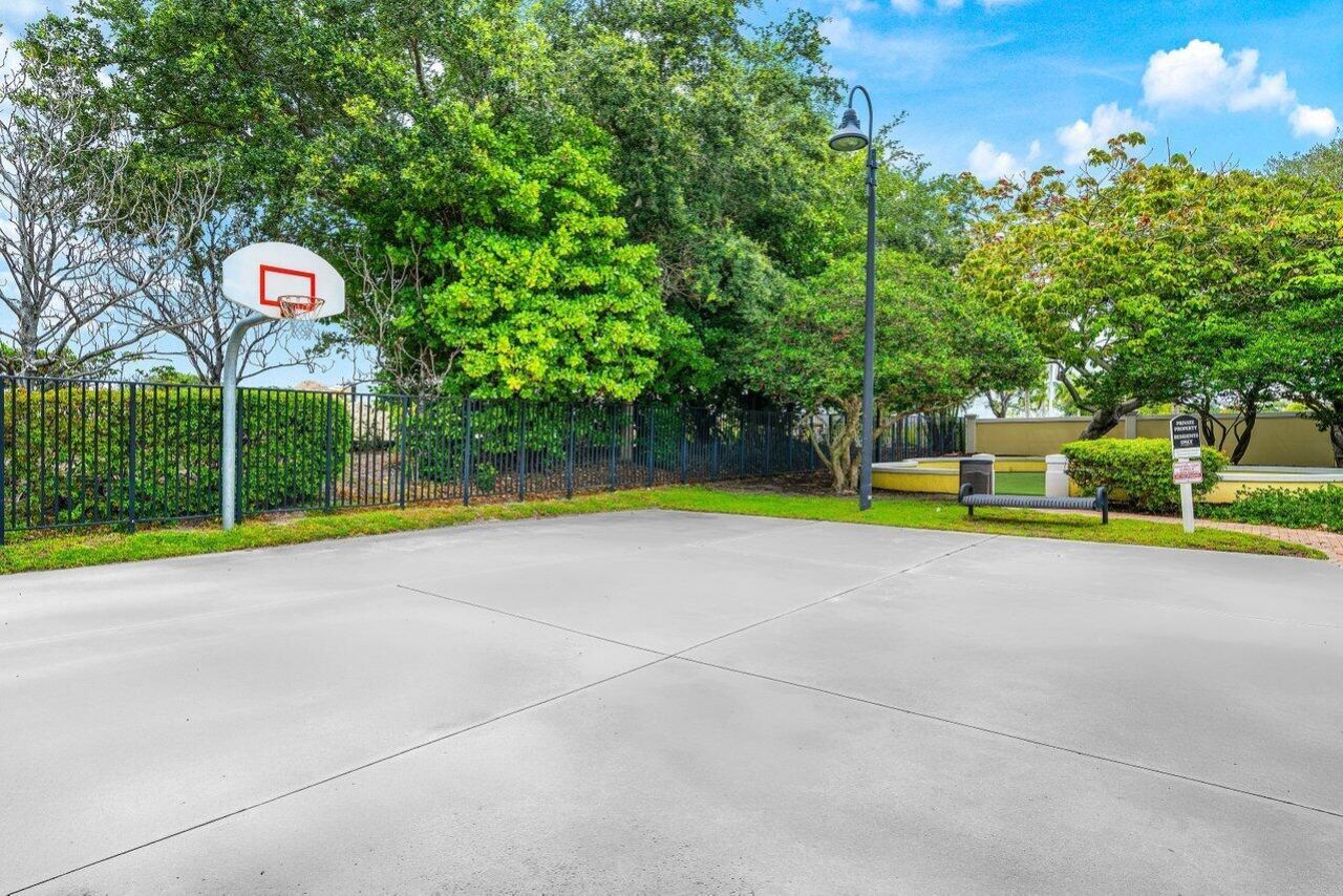 236 S Latitude Circle, Delray Beach, FL 33483 Photo