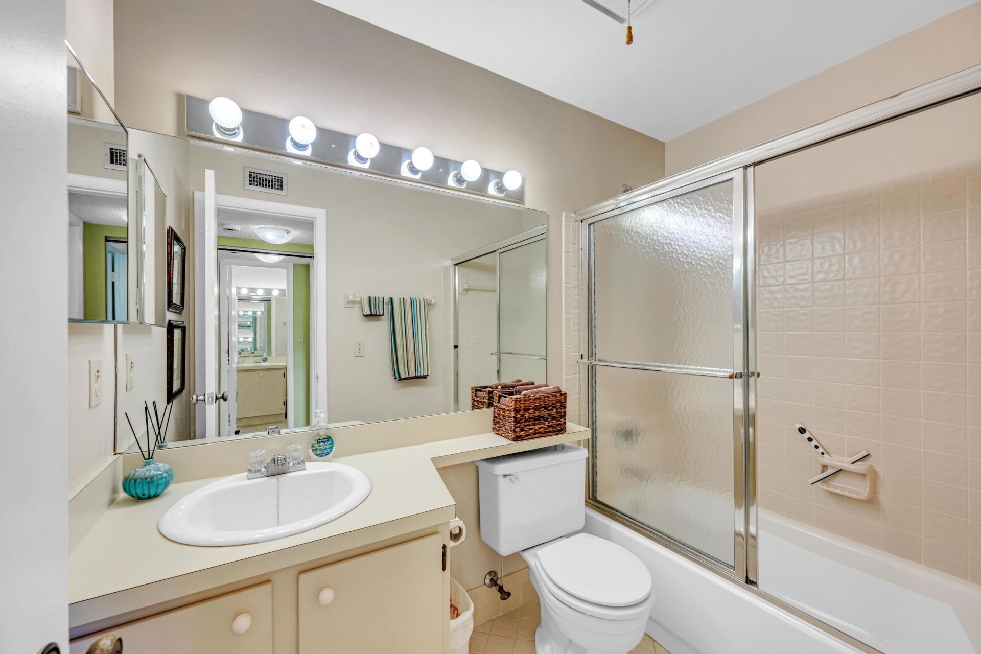 3123 Carambola Circle S, Unit 3123, Coconut Creek, FL 33066 Photo
