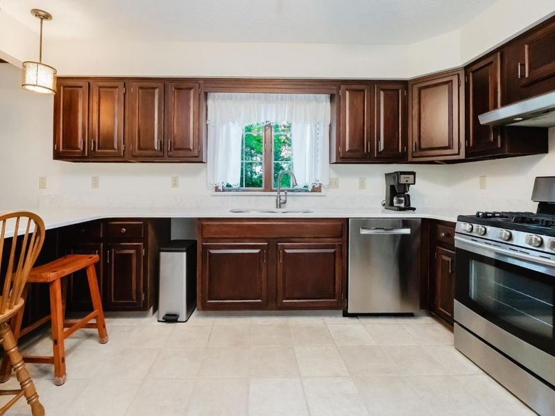 1011 Dockway, Huron, OH 44839 Photo 8