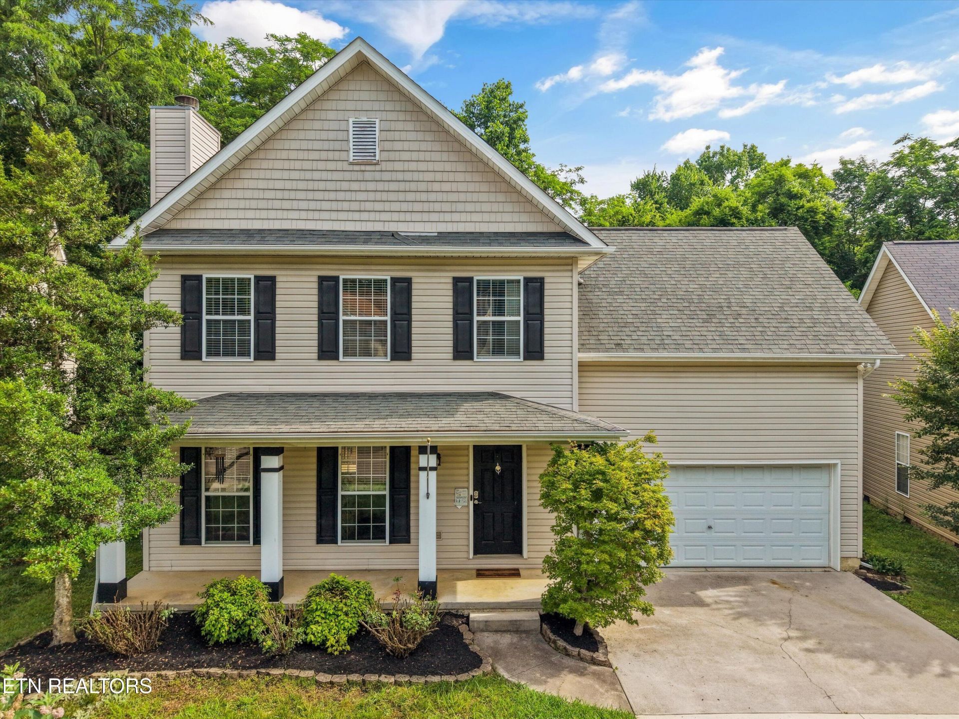 8125 Spring Haven Lane, Knoxville, TN 37919 Main Photo