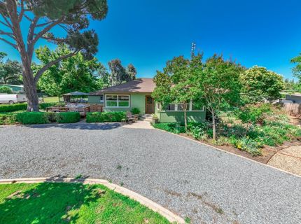 5426 Columbia Dr, Fresno, CA 93727 Photo