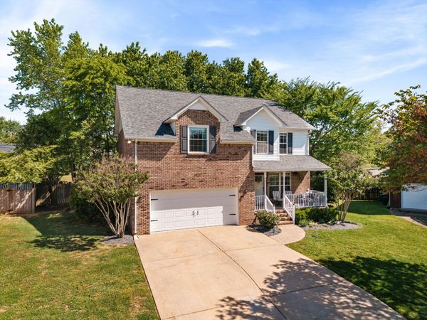 302 Cheairs Ct, Spring Hill, TN 37174
