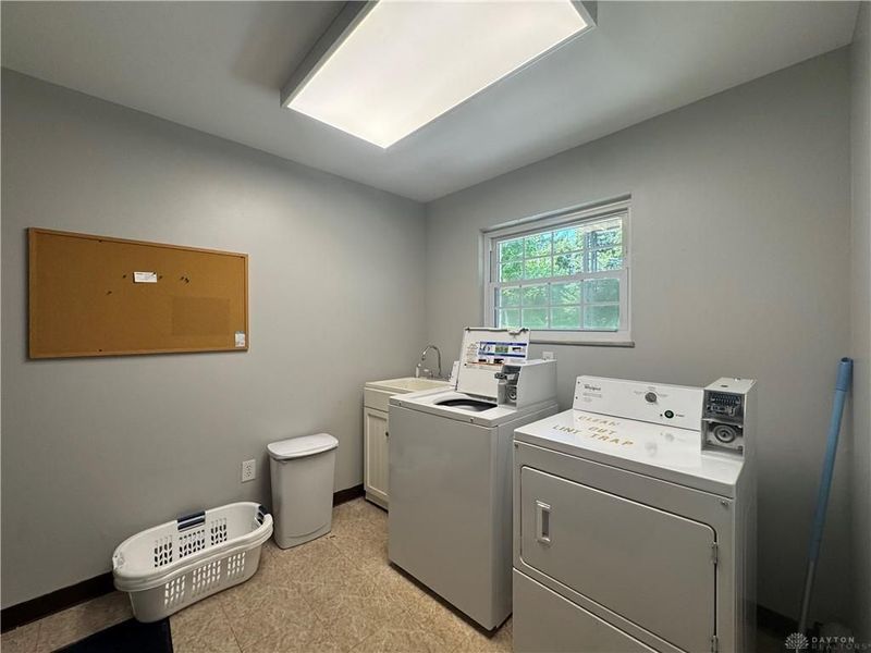 30 Poinciana Drive, Unit 1, Dayton, OH 45459 Photo 14