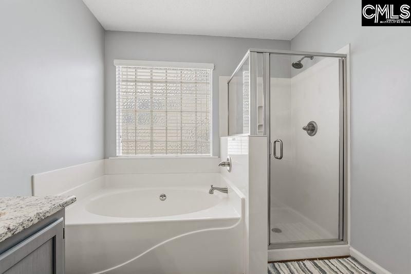 224 Ivy Hill Court Photo 11