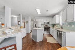 224 Ivy Hill Court photo 4