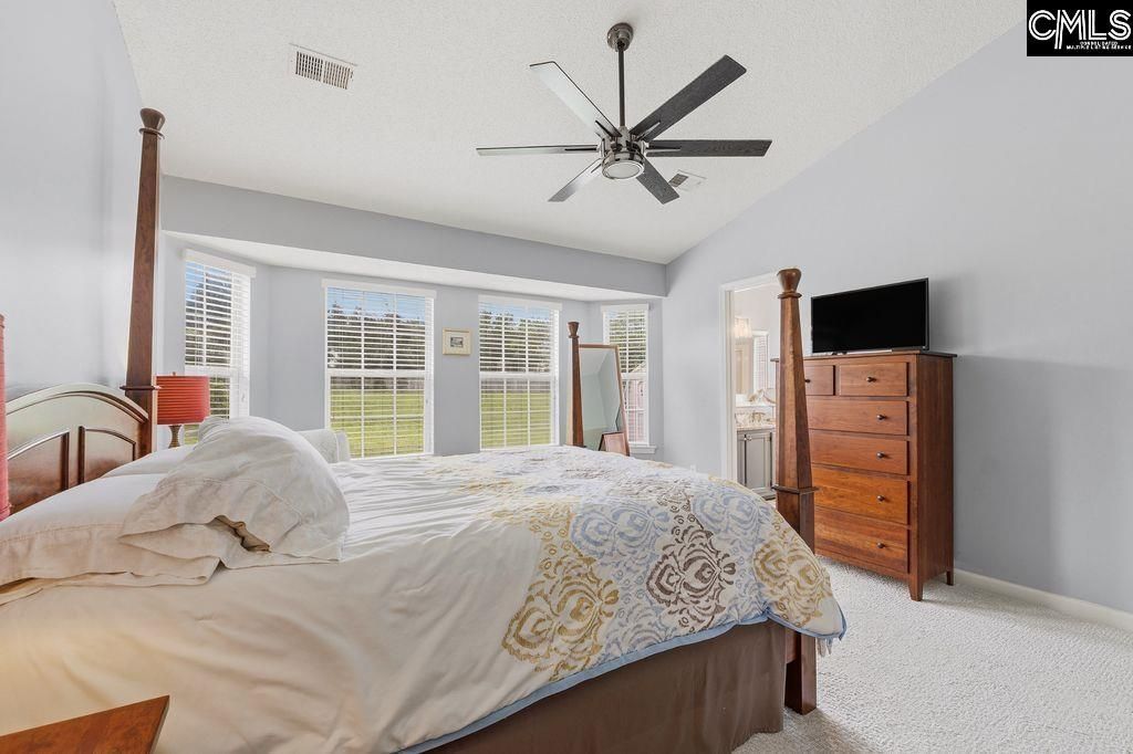 224 Ivy Hill Court Photo 8