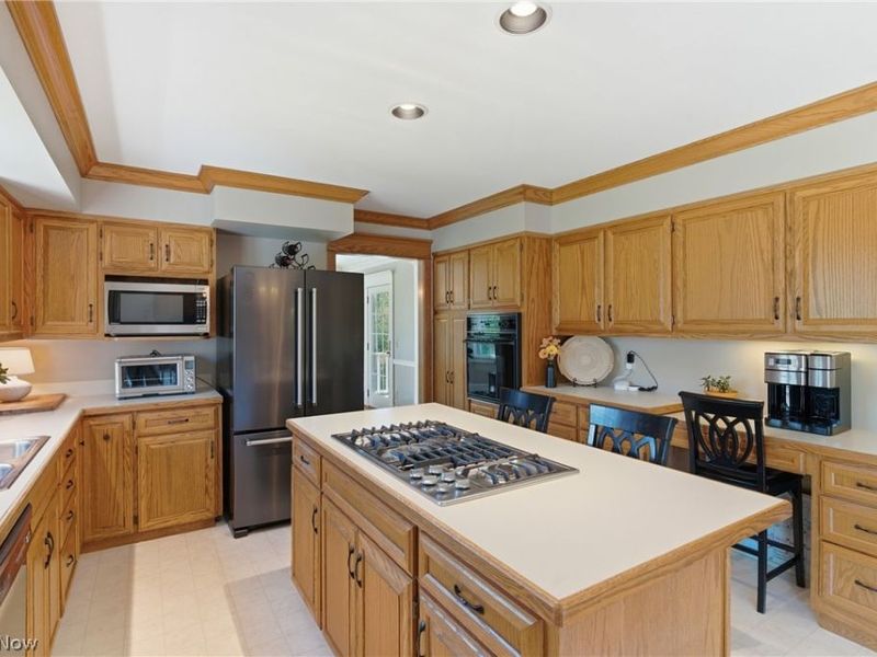 9475 Stafford Road, Chagrin Falls, OH 44023 Photo 16