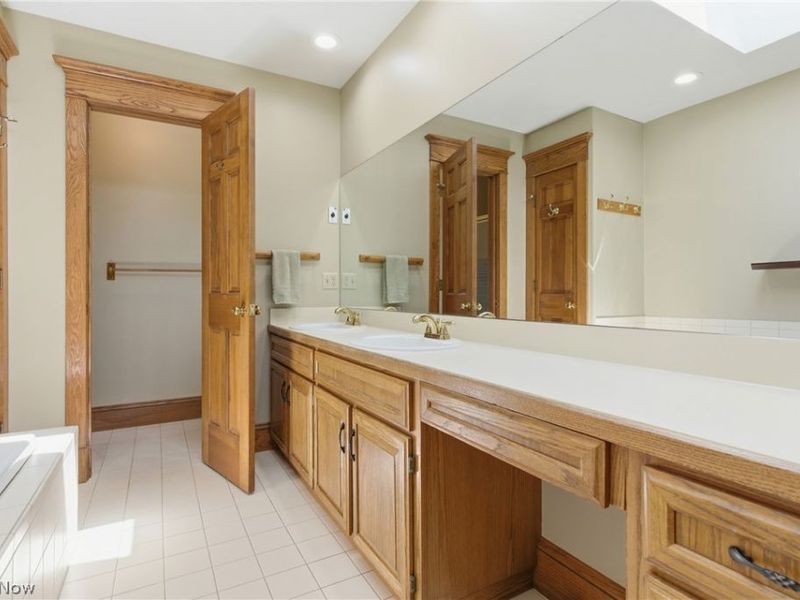 9475 Stafford Road, Chagrin Falls, OH 44023 Photo 28