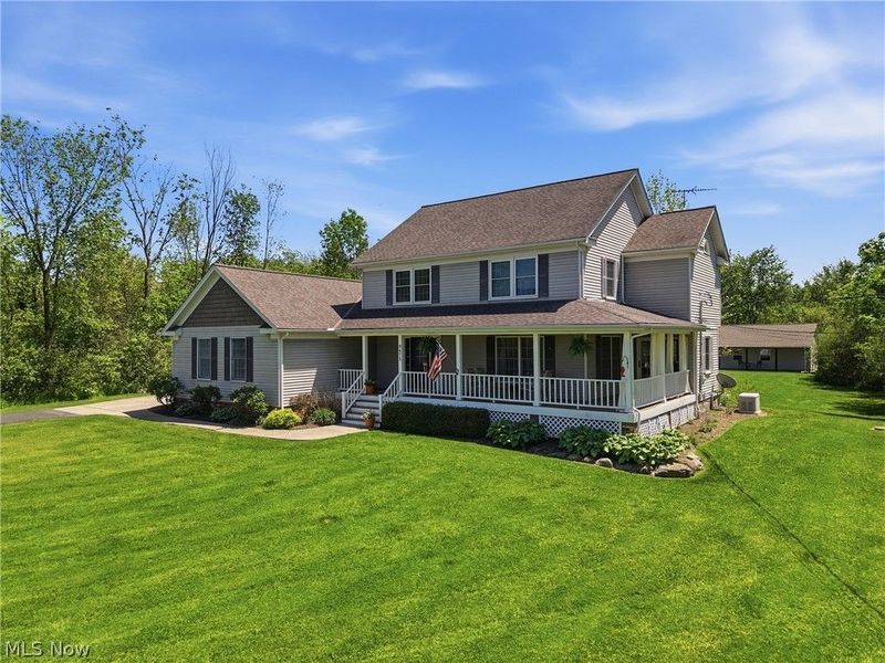 9475 Stafford Road, Chagrin Falls, OH 44023 Photo 4