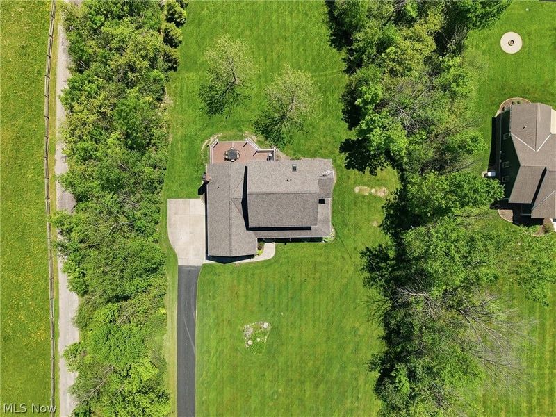 9475 Stafford Road, Chagrin Falls, OH 44023 Photo 45