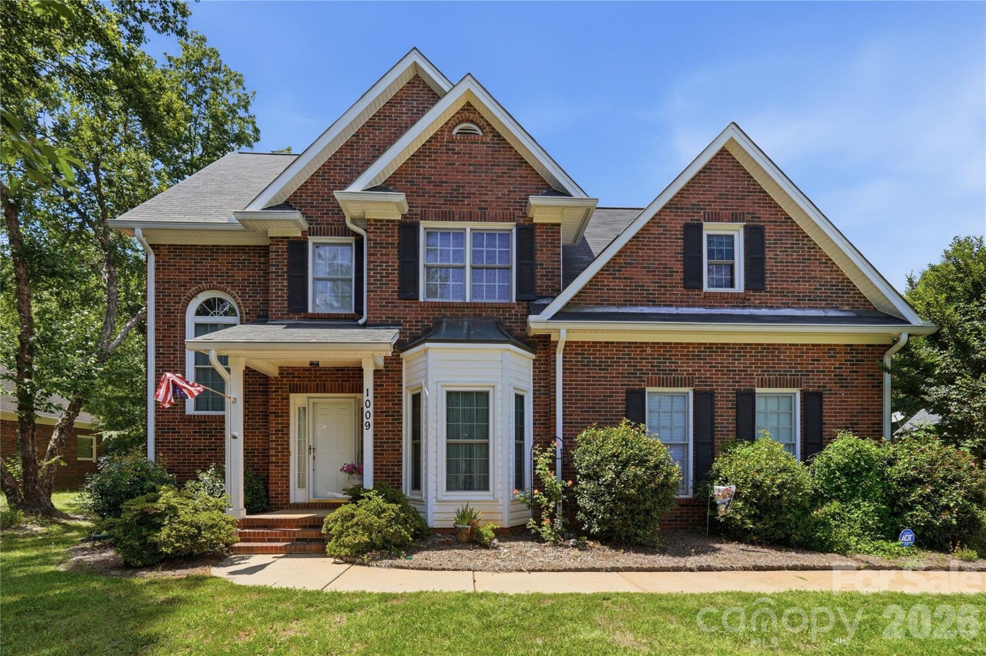 1009 Millwright Lane, Matthews, NC 28104 Main Photo