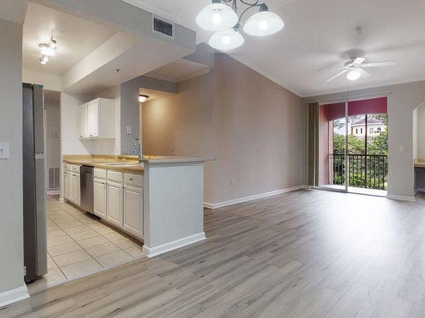 10075 GATE Parkway N, Unit 505, Jacksonville, FL 32246