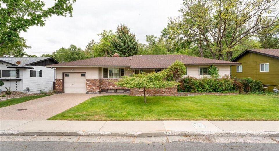 640 Rosewood Drive, Reno, NV 89509 Photo