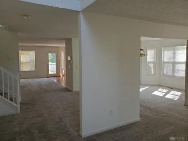 2294 Hazelnut Drive, Fairborn, OH 45324 Photo 8