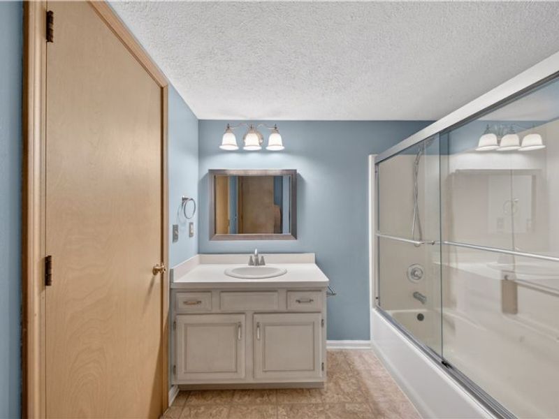 20745 Sun Meadow Trail, Strongsville, OH 44149 Photo 23