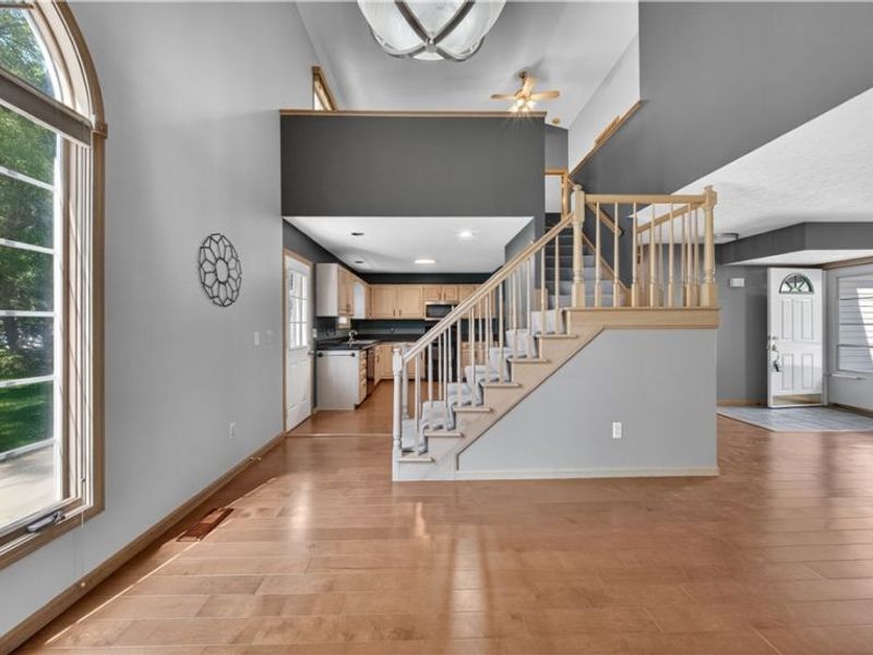 20745 Sun Meadow Trail, Strongsville, OH 44149 Photo 7