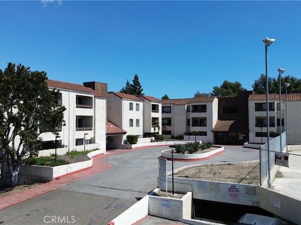 600 W 3rd, Unit A105, Santa Ana, CA 92701