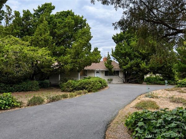 3490 Dakota, Santa Maria, CA 93455