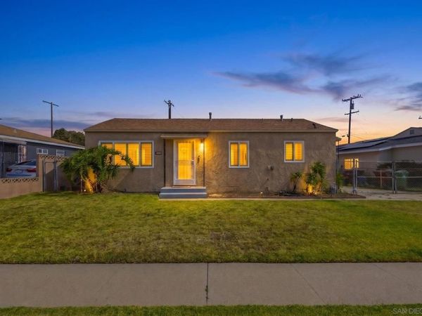2211 W 134th St, Los Angeles, CA 90059
