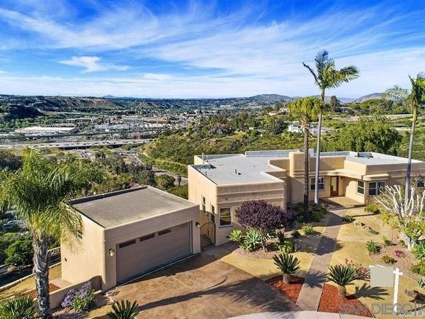 4388 Middlesex Dr, San Diego, CA 92116