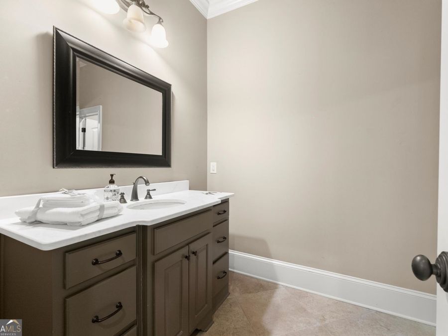 Property Image 102