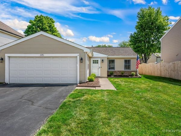 575 RODENBURG Road , Roselle, IL 60172