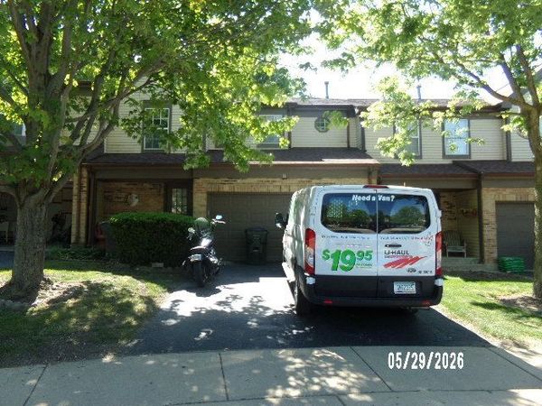 11 Oxford Court , Algonquin, IL 60102