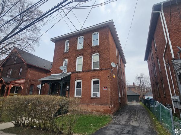 110 Babcock, Unit 3rd flr, Hartford, CT 06106